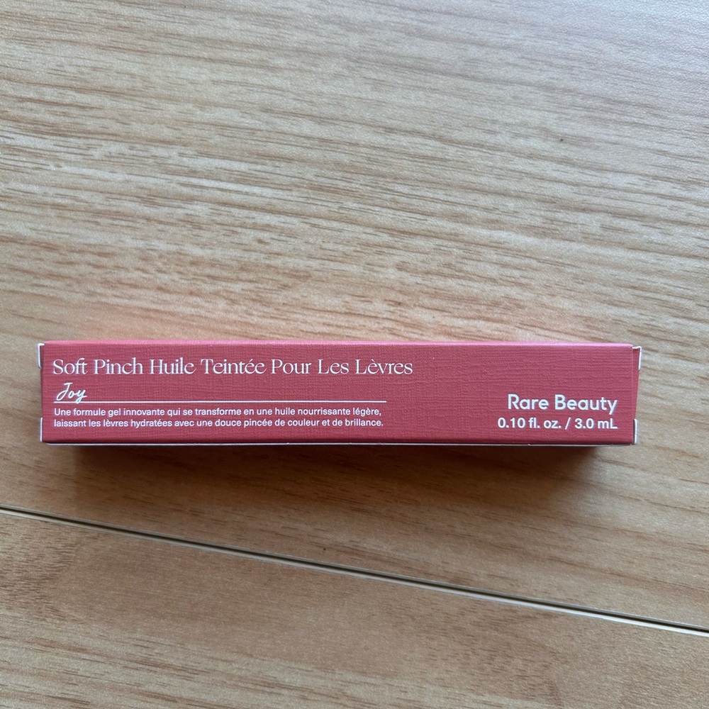 Rare Beauty Lip Oil Joy